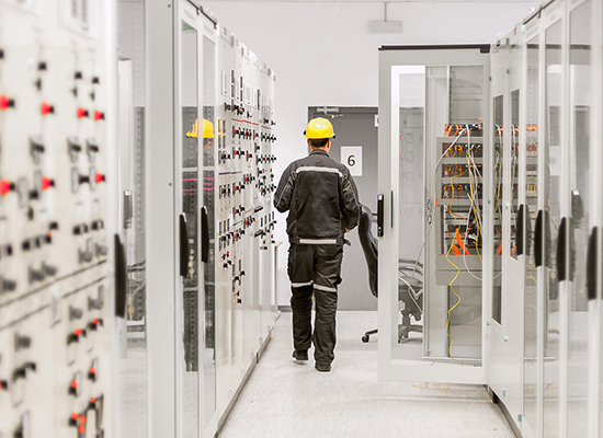 Using protective relay and medium voltage switchgear. Engineering department. Bay control unit